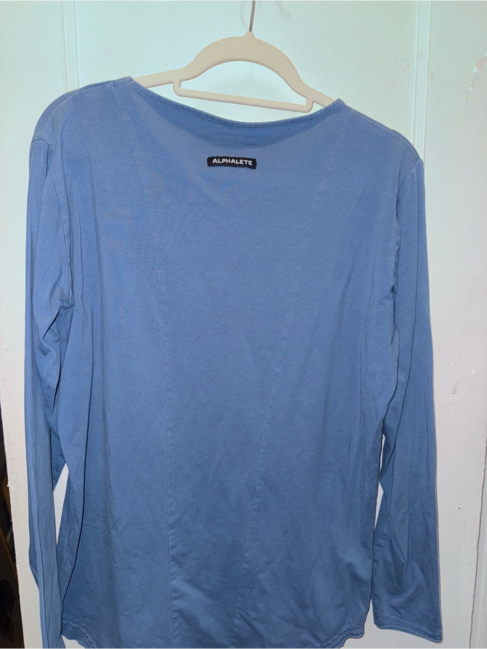Alphalete T Shirt Long Sleeve Bundle Olive Green, Blue, Ripped Red - Picture 7 of 9